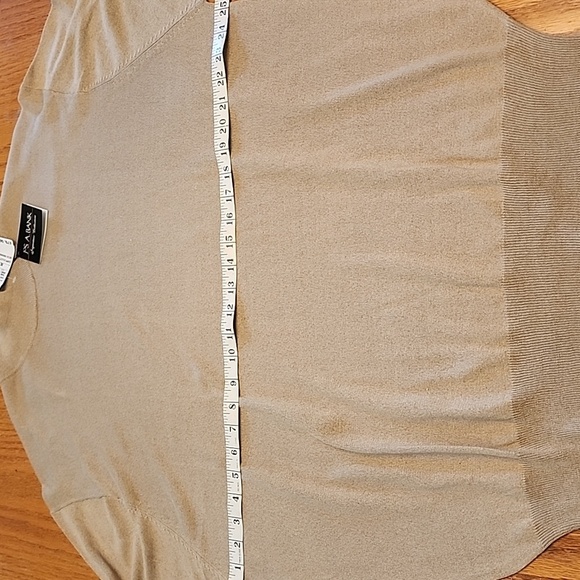 Jos. A. Bank Men's Turtleneck Sweater - Picture 5 of 9
